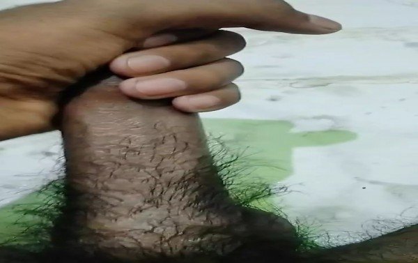 Panggilan video dengan pacar dan sperma cum